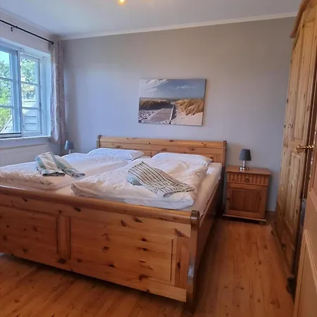 Holiday home Strandwiese,haus Faltings Whg 1, Eg *